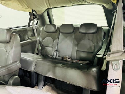 2006 Chrysler Town & Country LWB Limited
