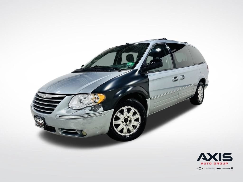2006 Chrysler Town & Country LWB Limited