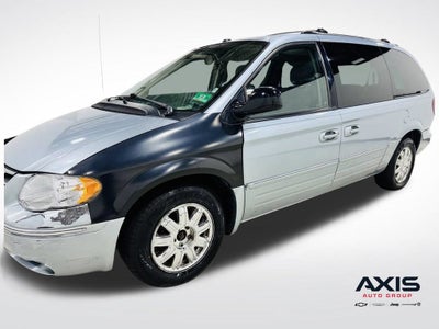 2006 Chrysler Town & Country LWB Limited