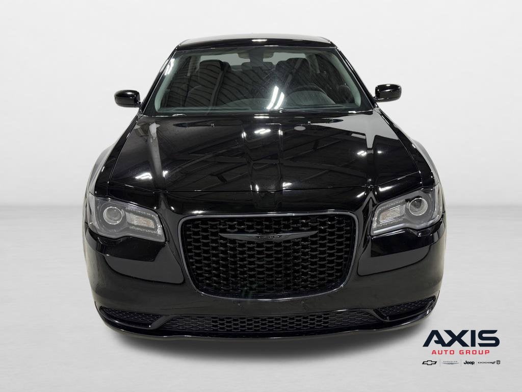 2023 Chrysler 300 Touring AWD