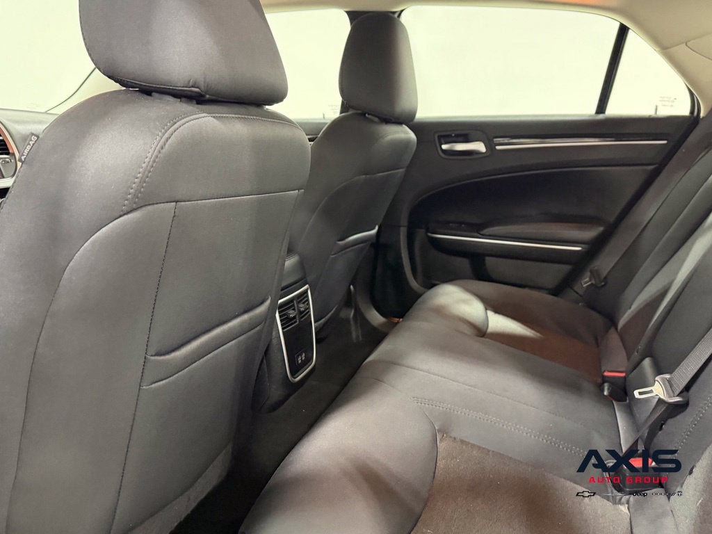 2023 Chrysler 300 Touring AWD
