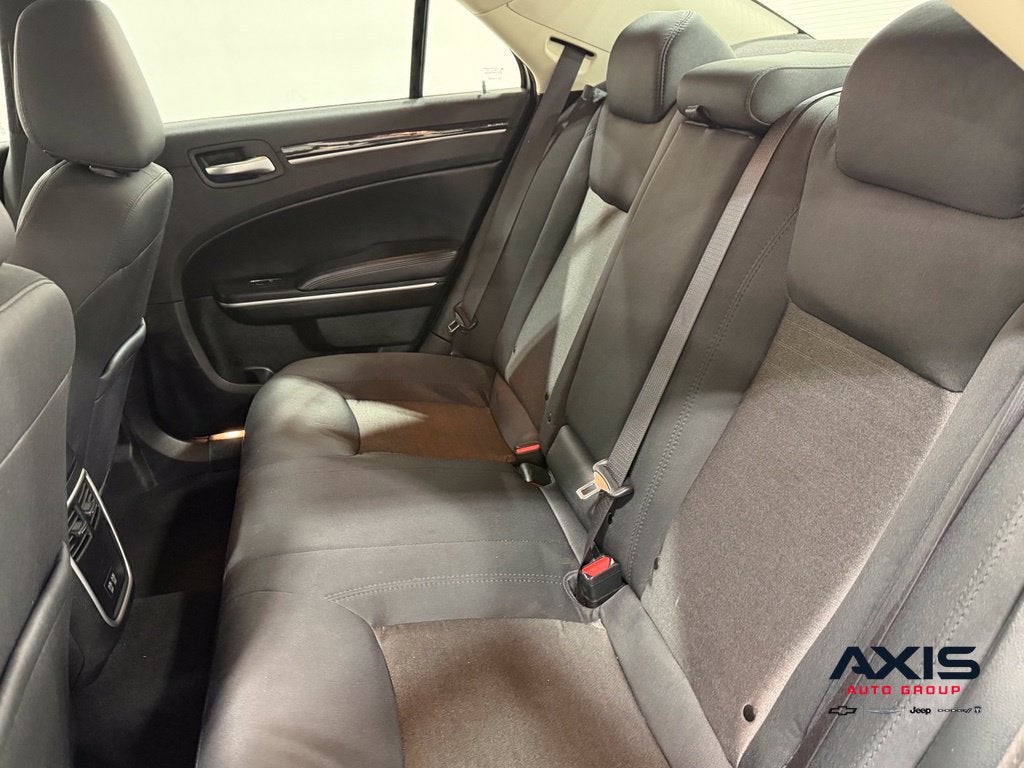 2023 Chrysler 300 Touring AWD