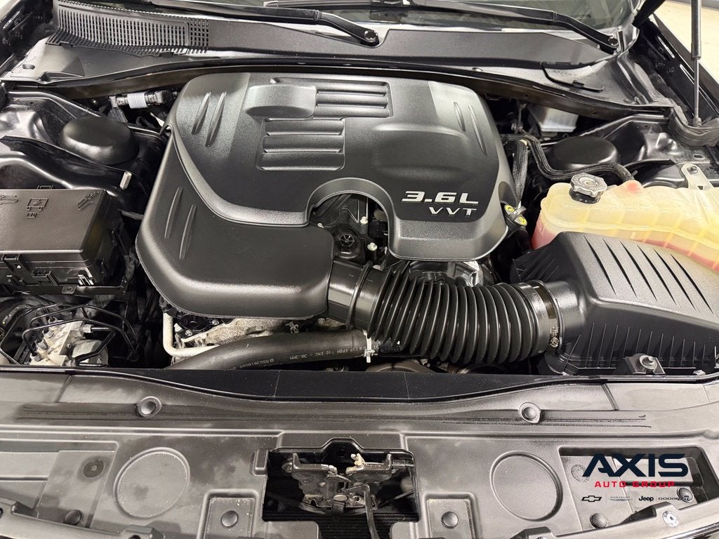 2023 Chrysler 300 Touring AWD