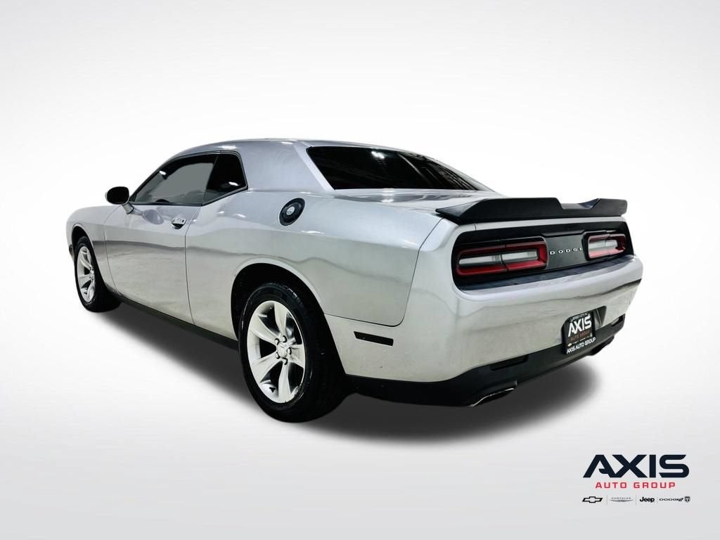 2016 Dodge Challenger SXT