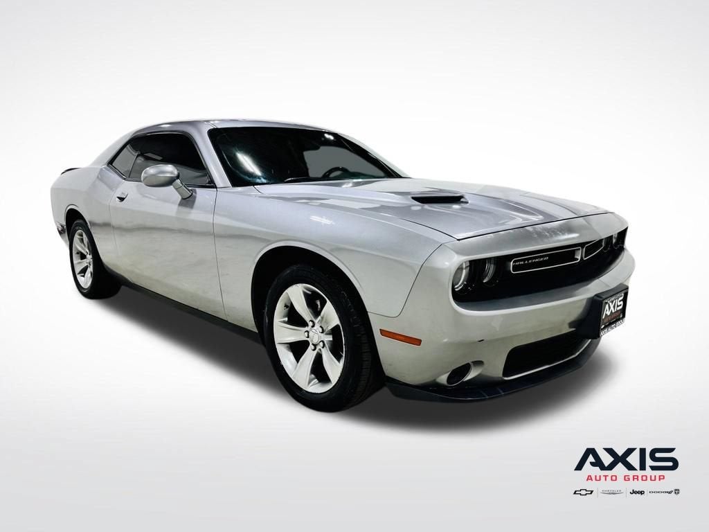 2016 Dodge Challenger SXT