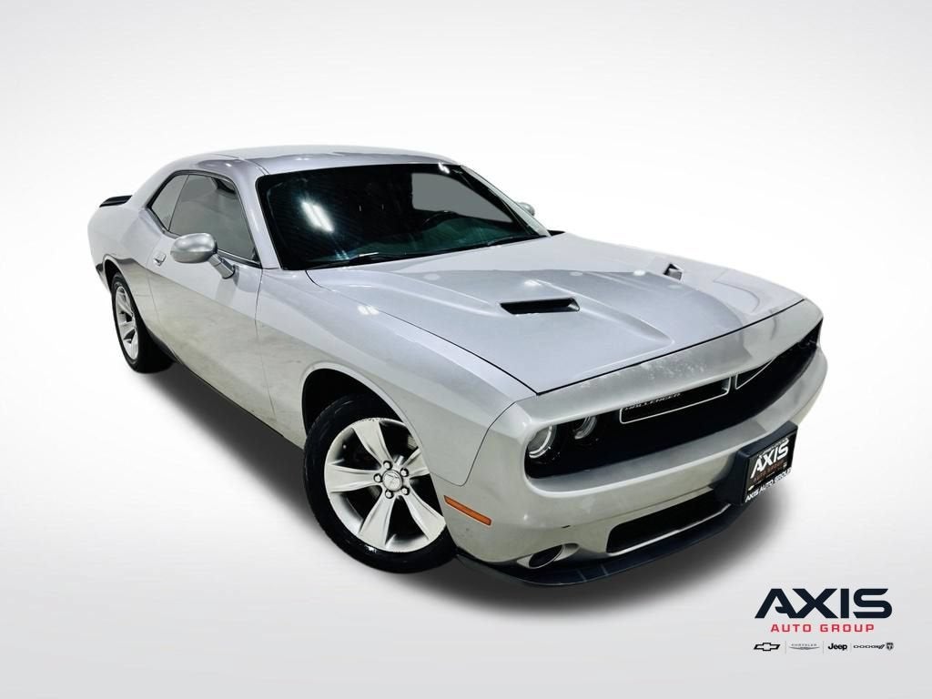 2016 Dodge Challenger SXT