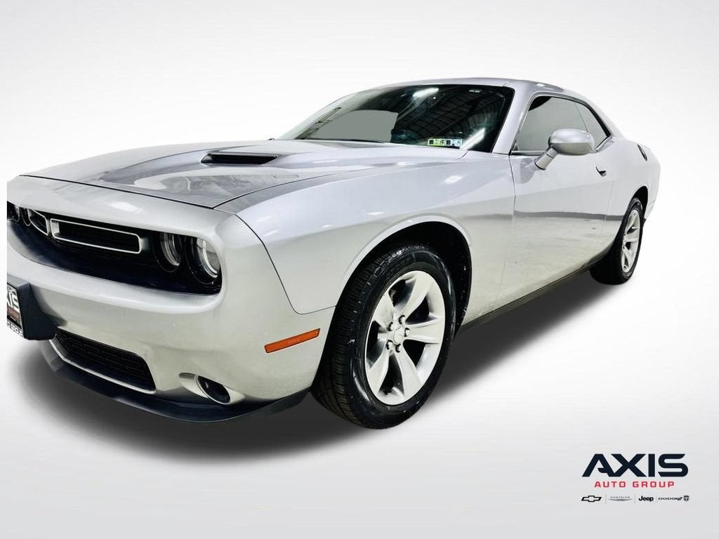 2016 Dodge Challenger SXT