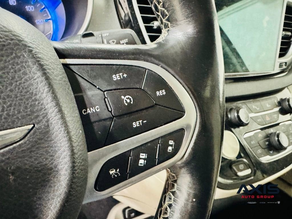 2021 Chrysler Pacifica Touring L