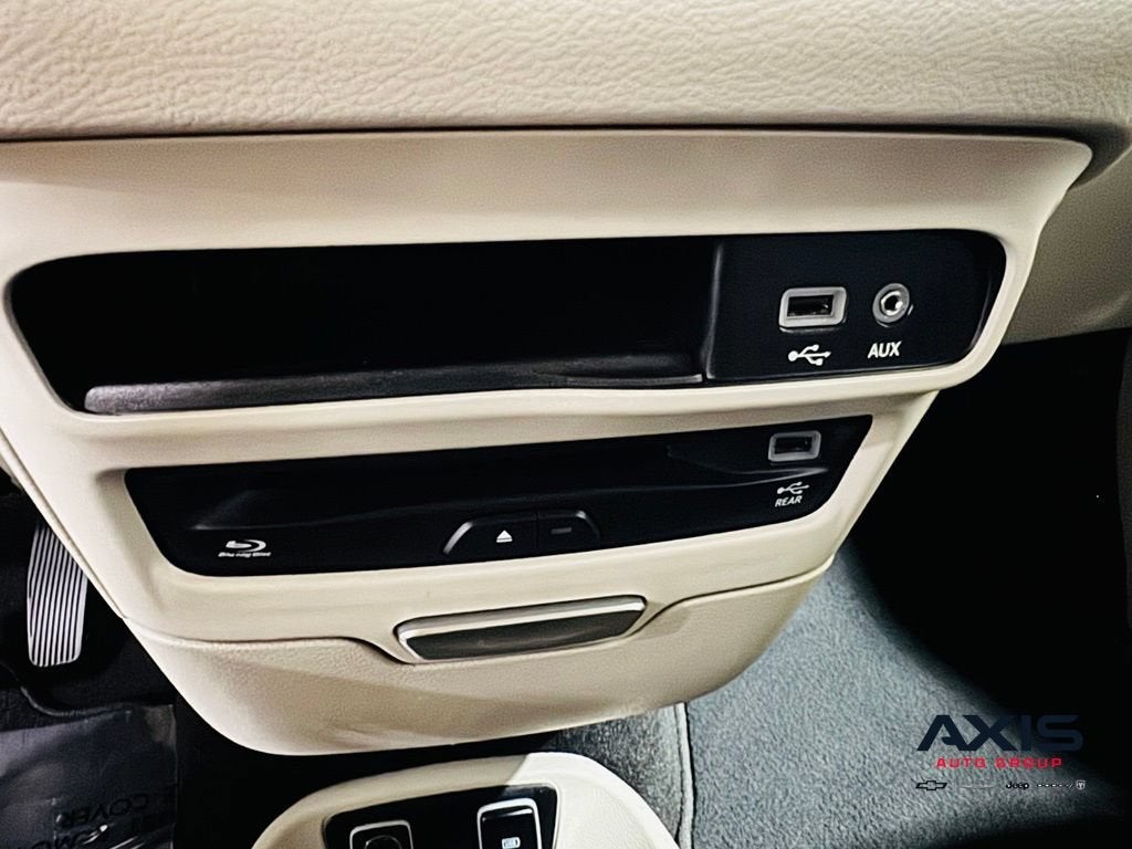 2018 Chrysler Pacifica Touring L Plus