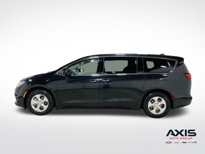 2018 Chrysler Pacifica Hybrid Touring Plus