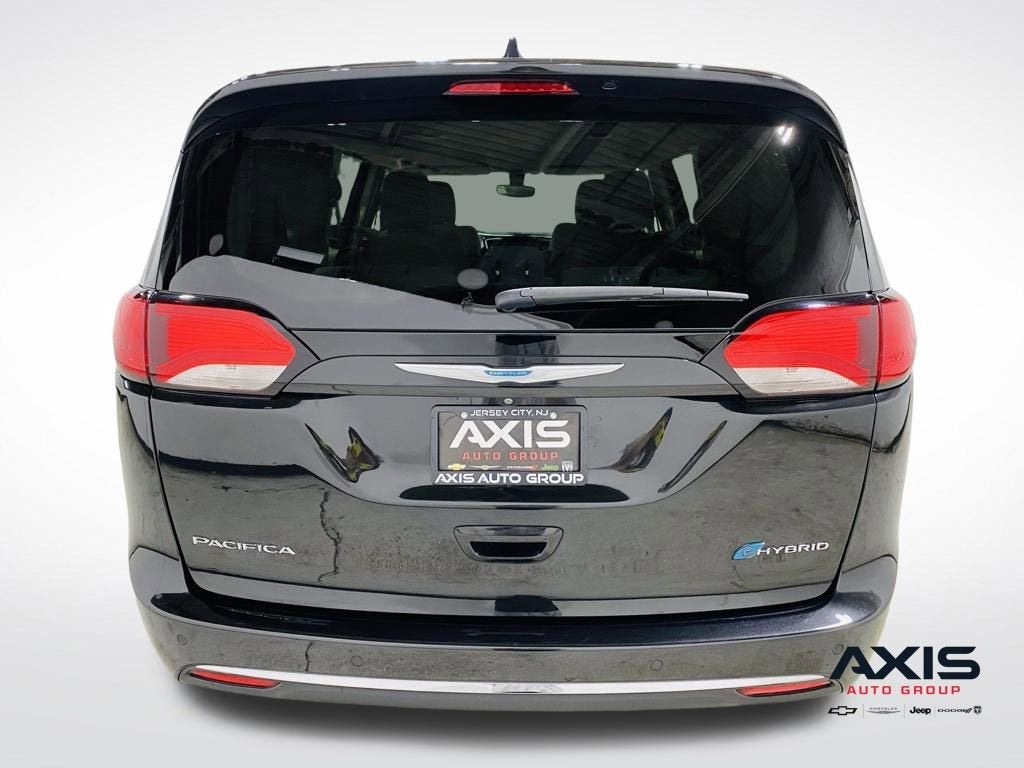2018 Chrysler Pacifica Hybrid Touring Plus