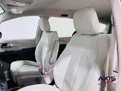 2018 Chrysler Pacifica Hybrid Touring Plus