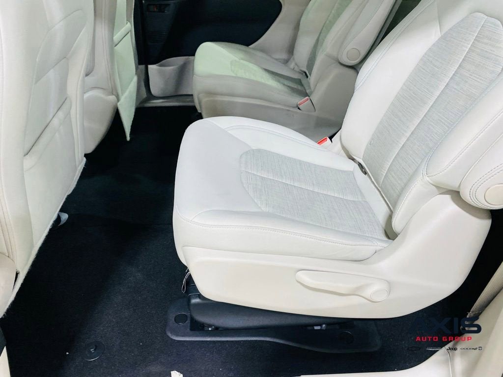 2018 Chrysler Pacifica Hybrid Touring Plus