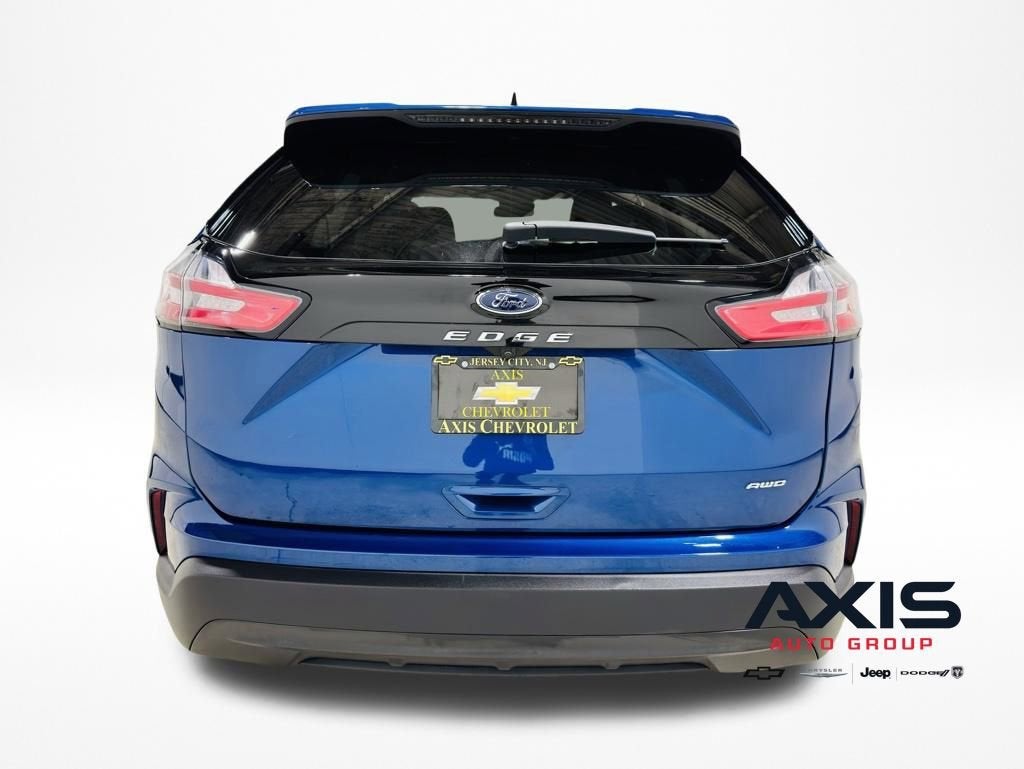 2023 Ford Edge SE