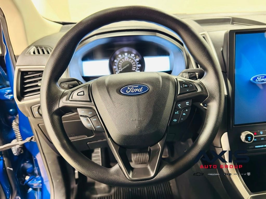 2023 Ford Edge SE