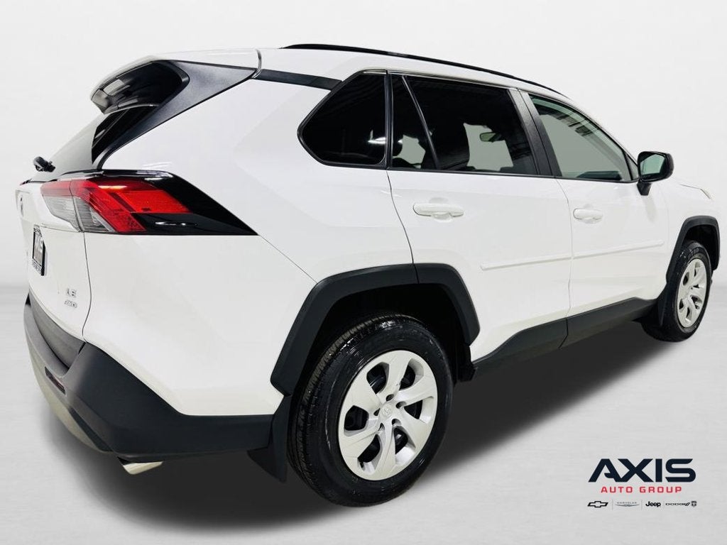 2019 Toyota RAV4 LE