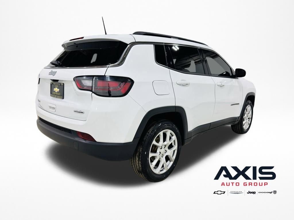 2023 Jeep Compass Latitude Lux FWD