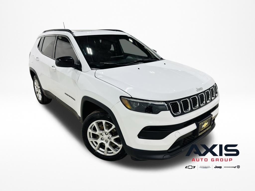 2023 Jeep Compass Latitude Lux FWD