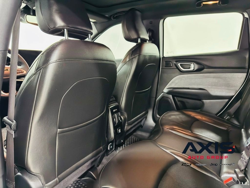 2023 Jeep Compass Latitude Lux FWD