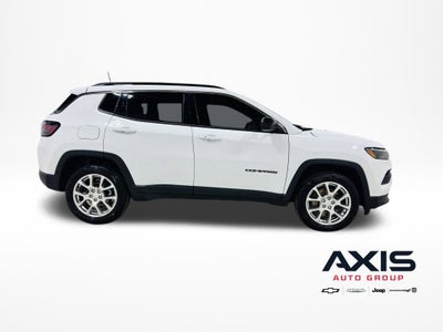 2023 Jeep Compass Latitude Lux FWD