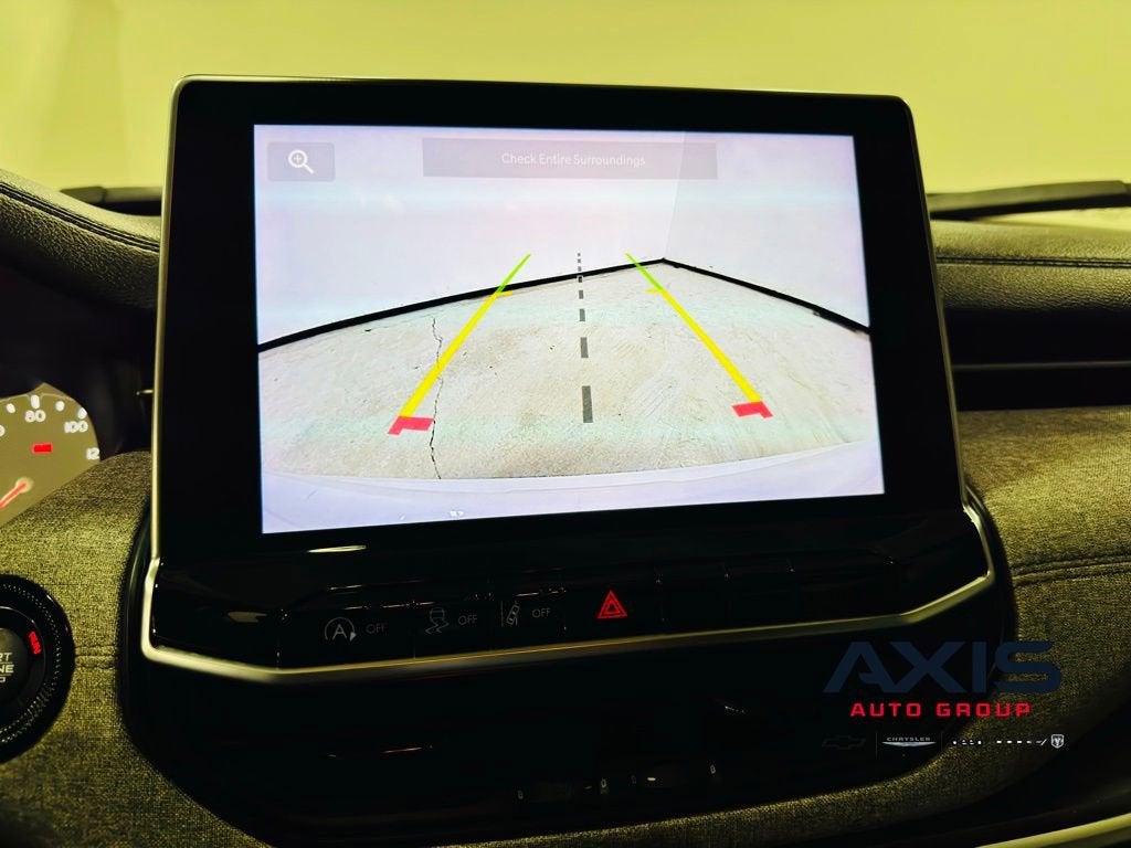 2023 Jeep Compass Latitude Lux FWD