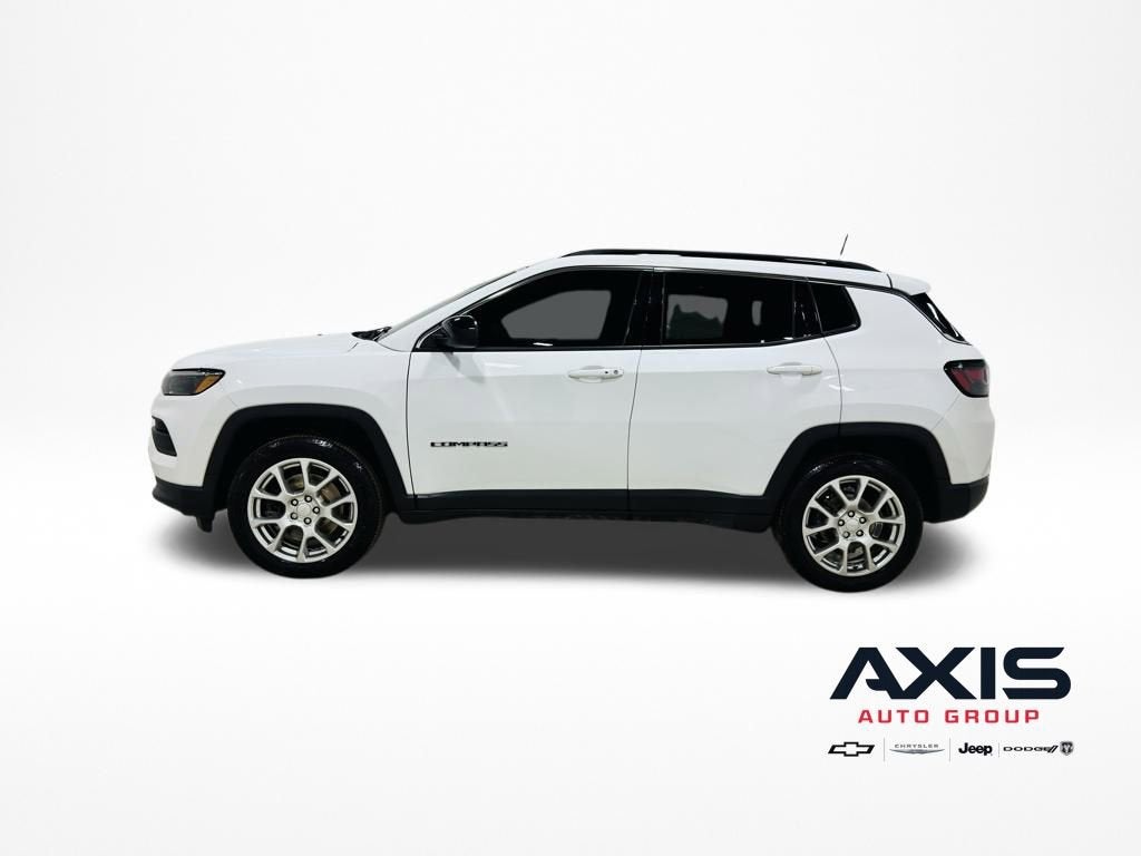 2023 Jeep Compass Latitude Lux FWD