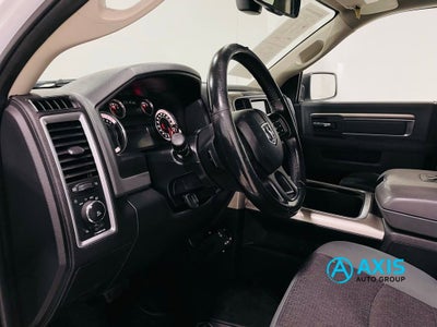 2017 RAM 1500 Big Horn Crew Cab 4x4 5'7" Box