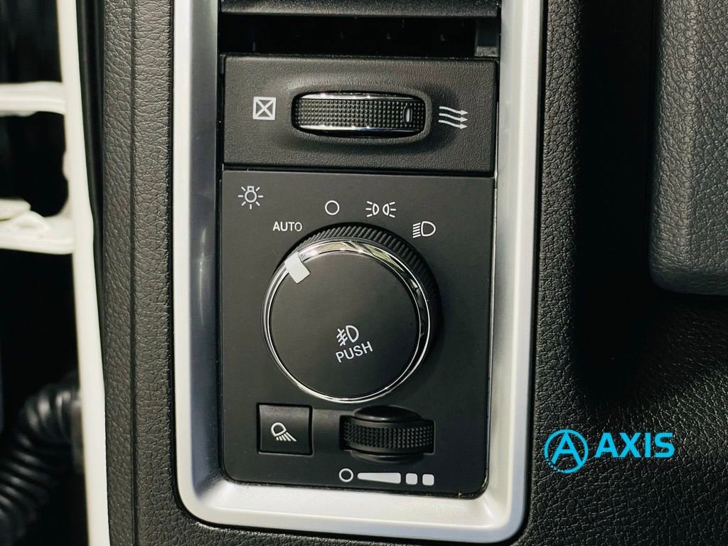 2017 RAM 1500 Big Horn Crew Cab 4x4 5'7" Box