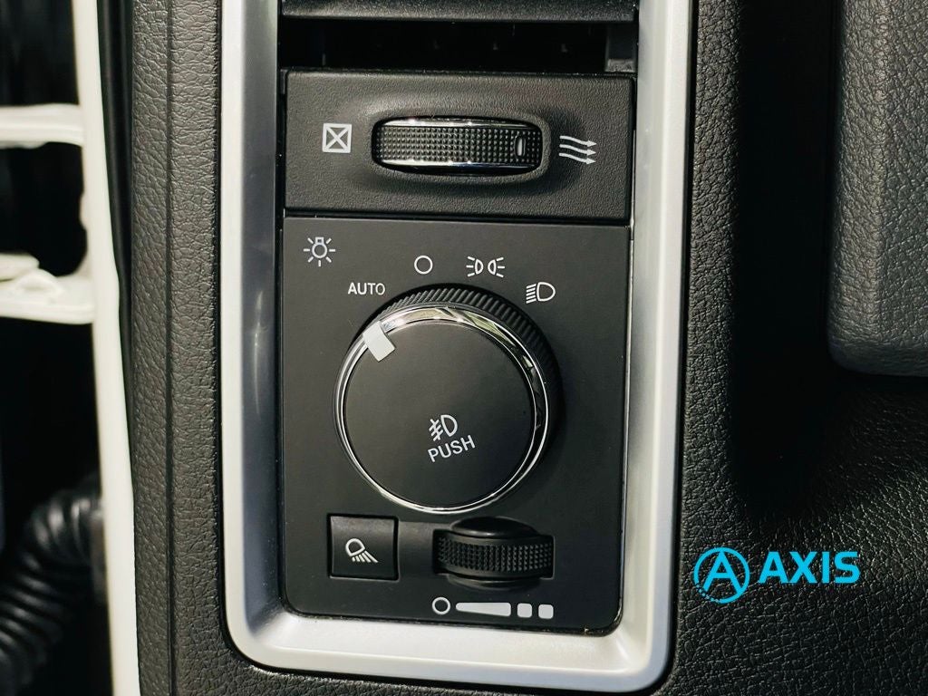 2017 RAM 1500 Big Horn Crew Cab 4x4 5'7" Box