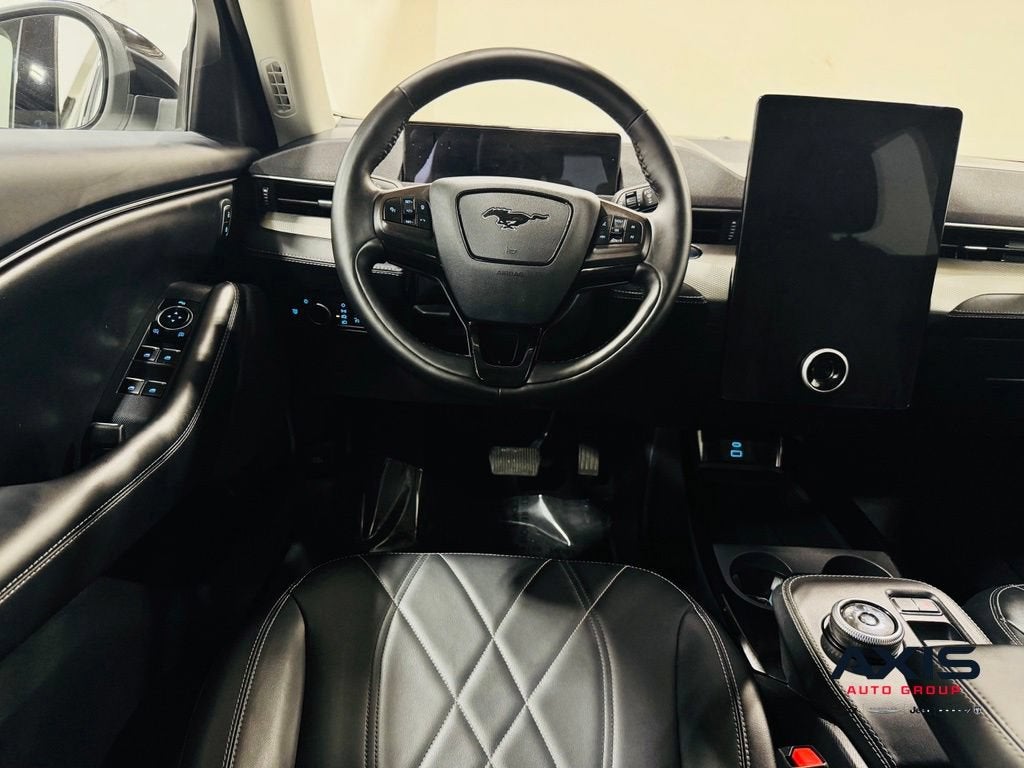 2023 Ford Mustang Mach-E Select