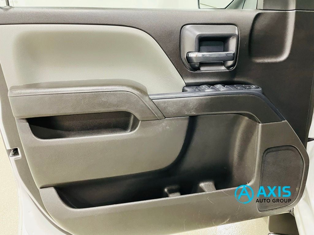 2018 Chevrolet Silverado 1500 Custom