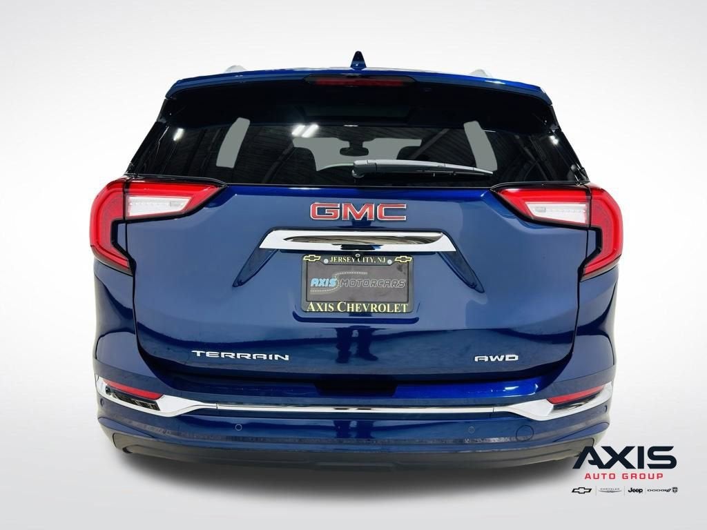 2022 GMC Terrain Denali