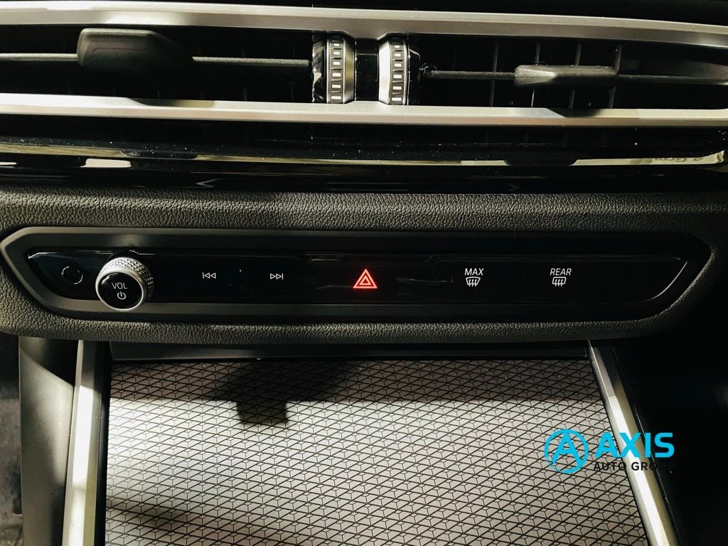 2024 BMW M240 i xDrive