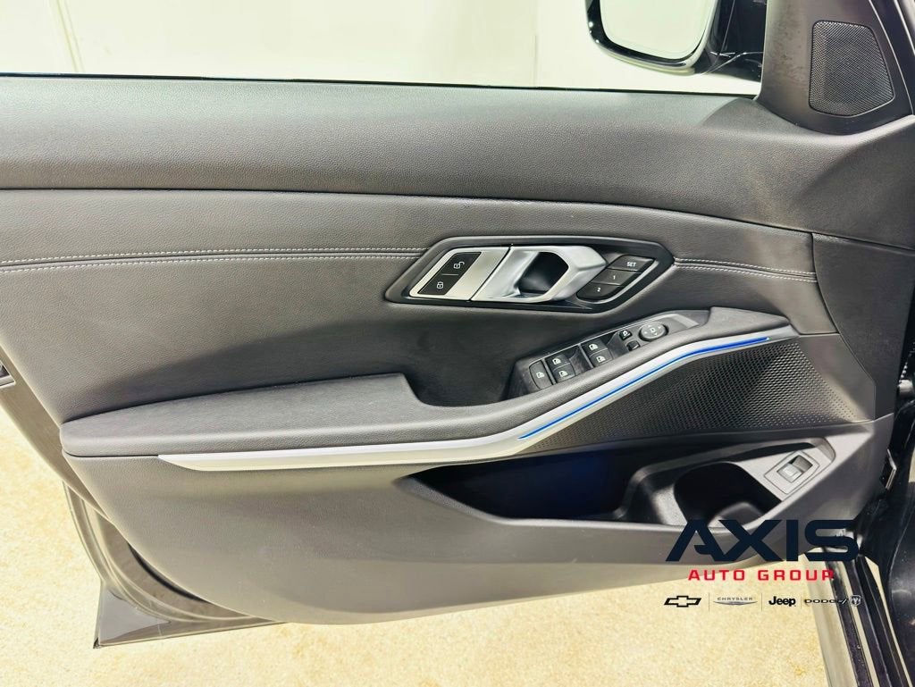 2022 BMW 330i xDrive