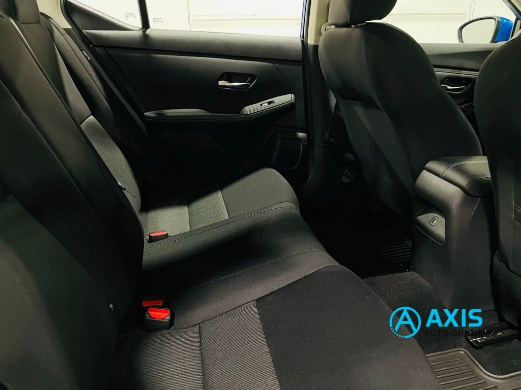 2022 Nissan Sentra SV Xtronic CVT