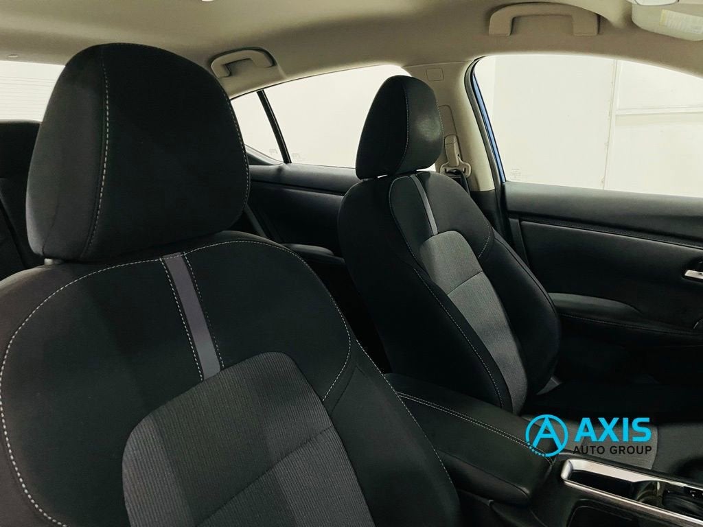 2022 Nissan Sentra SV Xtronic CVT