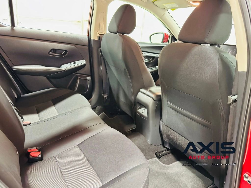 2024 Nissan Sentra SV Xtronic CVT