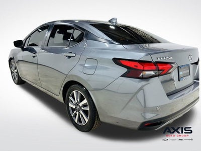 2020 Nissan Versa SV Xtronic CVT