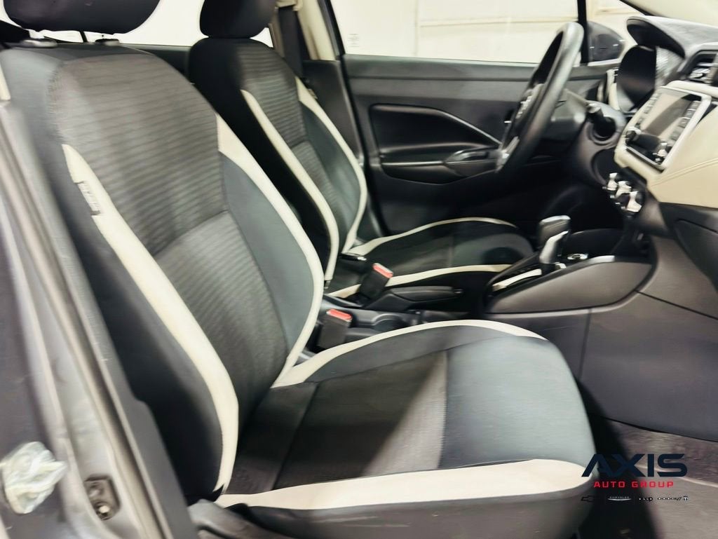 2020 Nissan Versa SV Xtronic CVT