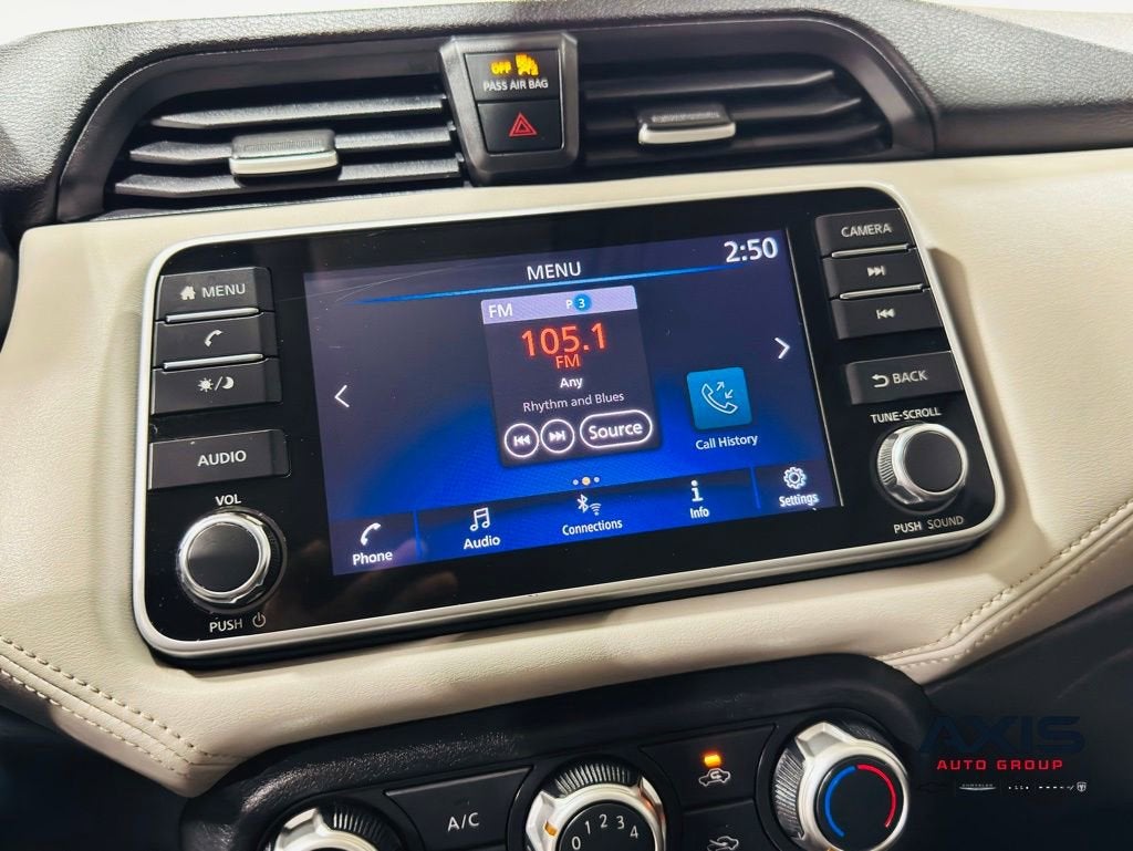 2020 Nissan Versa SV Xtronic CVT