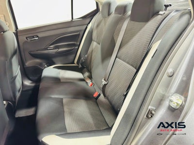 2020 Nissan Versa SV Xtronic CVT