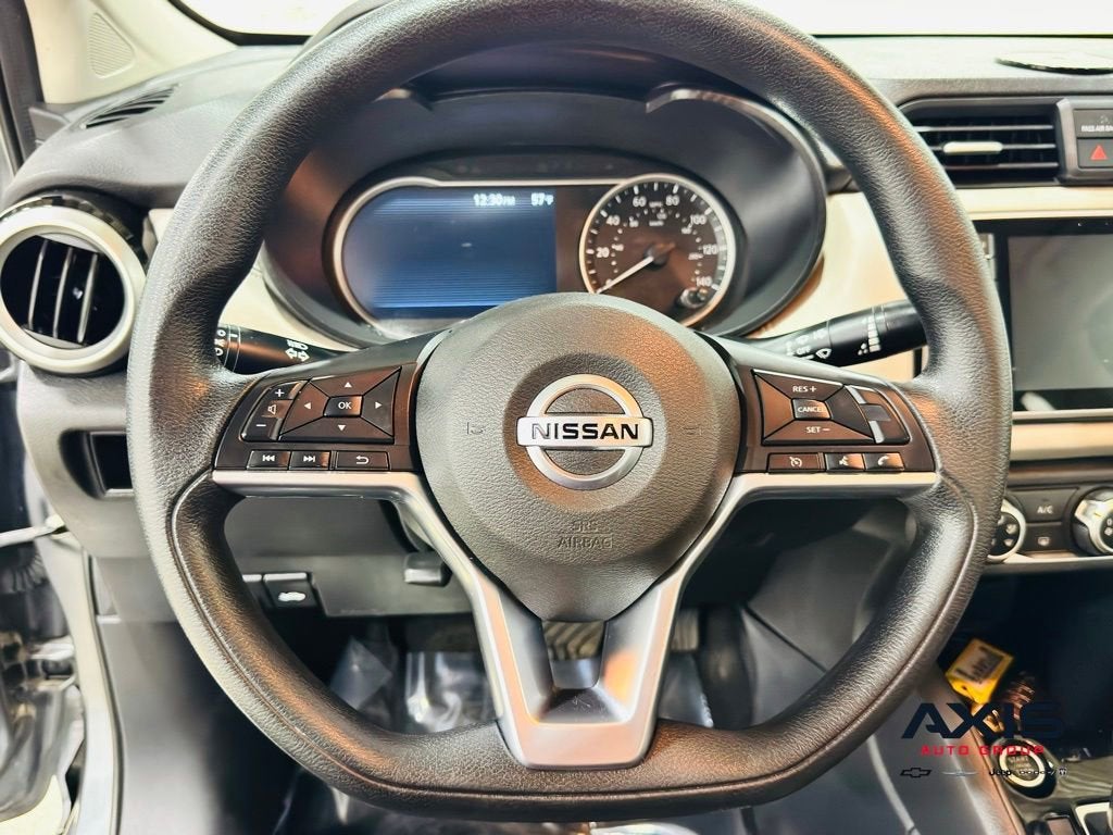 2020 Nissan Versa SV Xtronic CVT