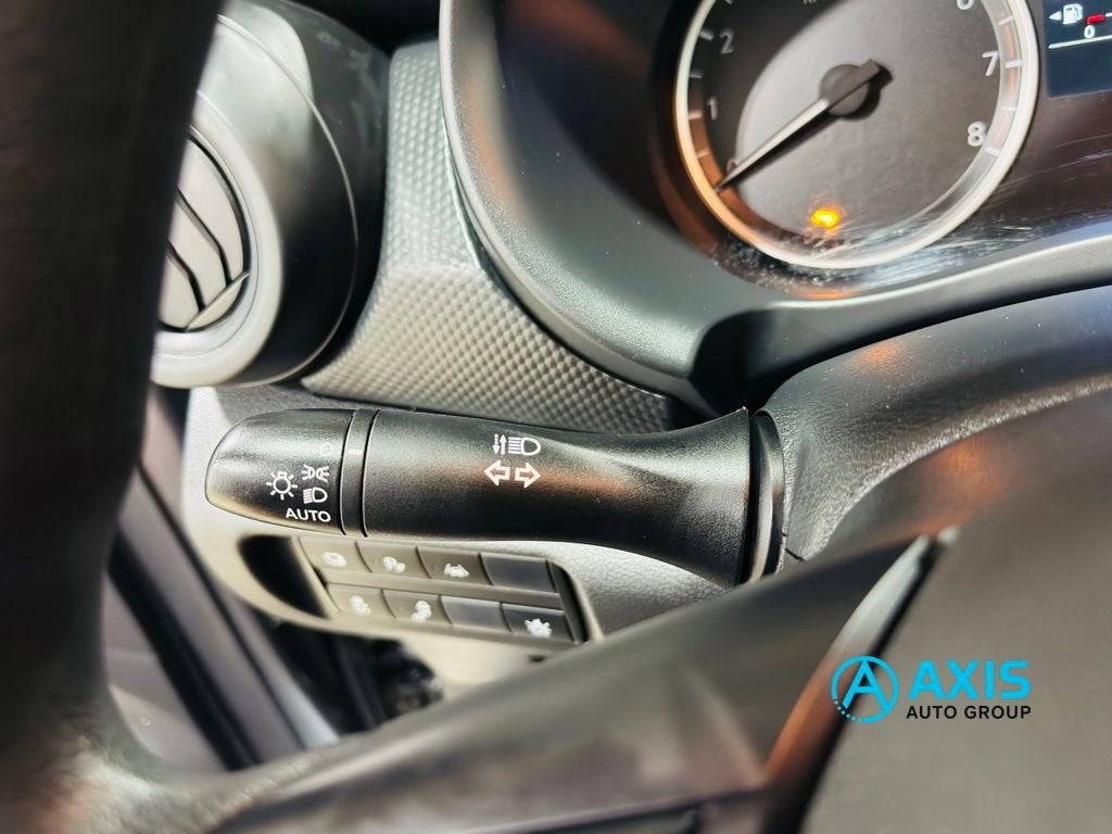 2024 Nissan Kicks S Xtronic CVT