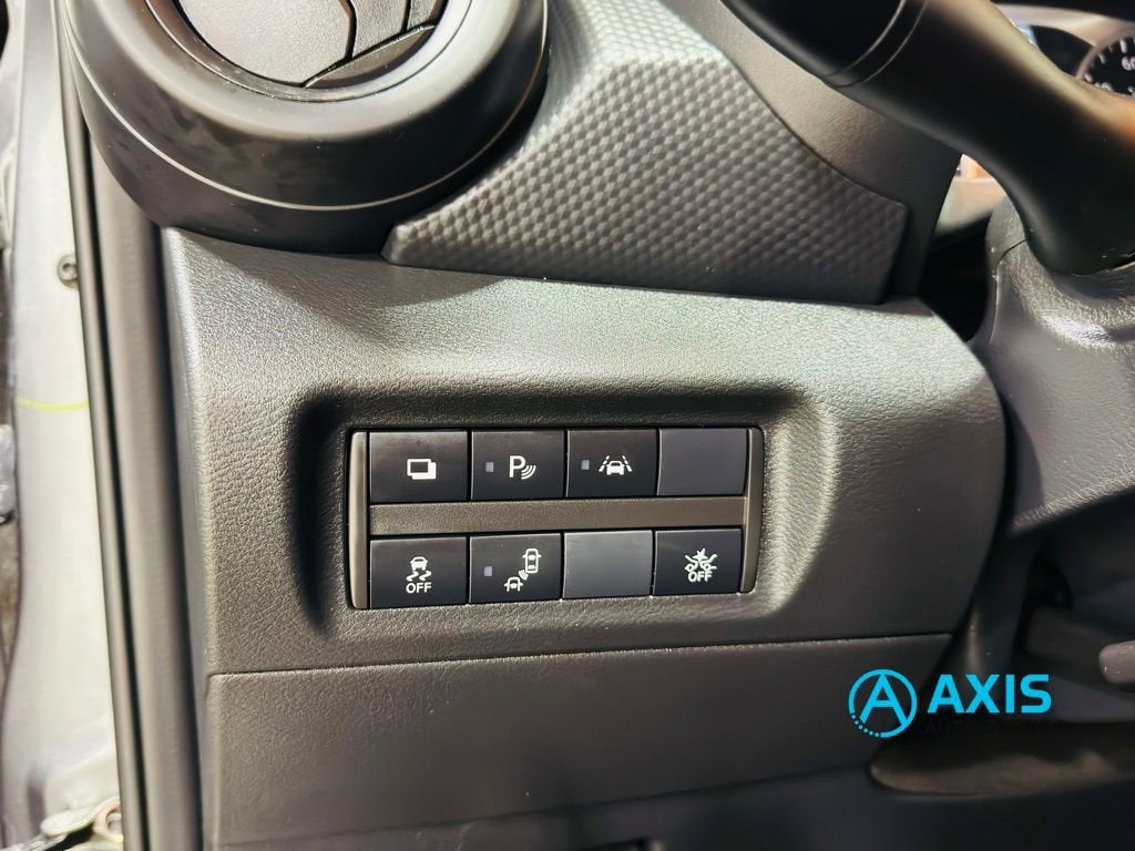 2024 Nissan Kicks S Xtronic CVT