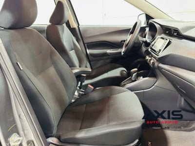 2024 Nissan Kicks S Xtronic CVT