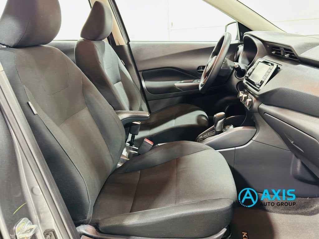 2024 Nissan Kicks S Xtronic CVT