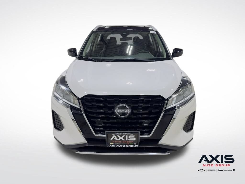 2022 Nissan Kicks SV Xtronic CVT