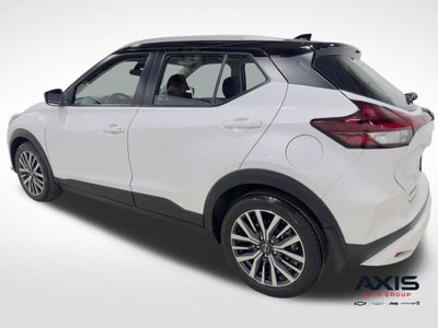 2022 Nissan Kicks SV Xtronic CVT
