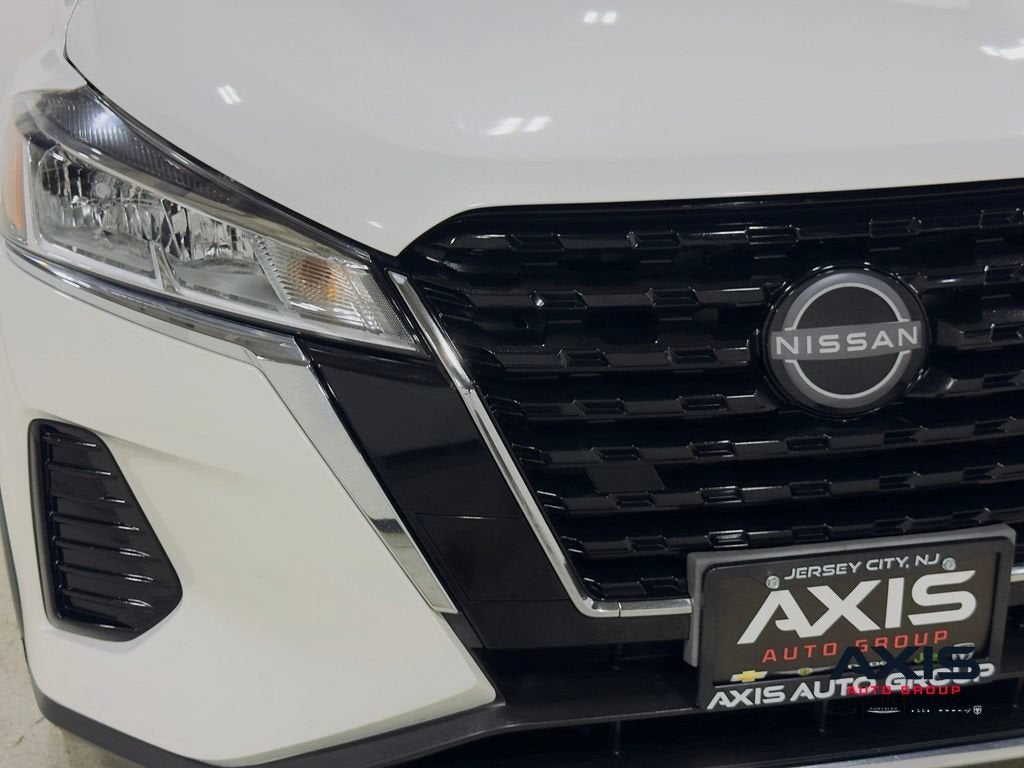 2022 Nissan Kicks SV Xtronic CVT