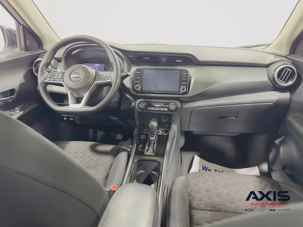 2022 Nissan Kicks SV Xtronic CVT